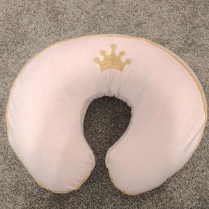 Baby pale pink princess themed boppy pillow. Removal cover so it can be washed.